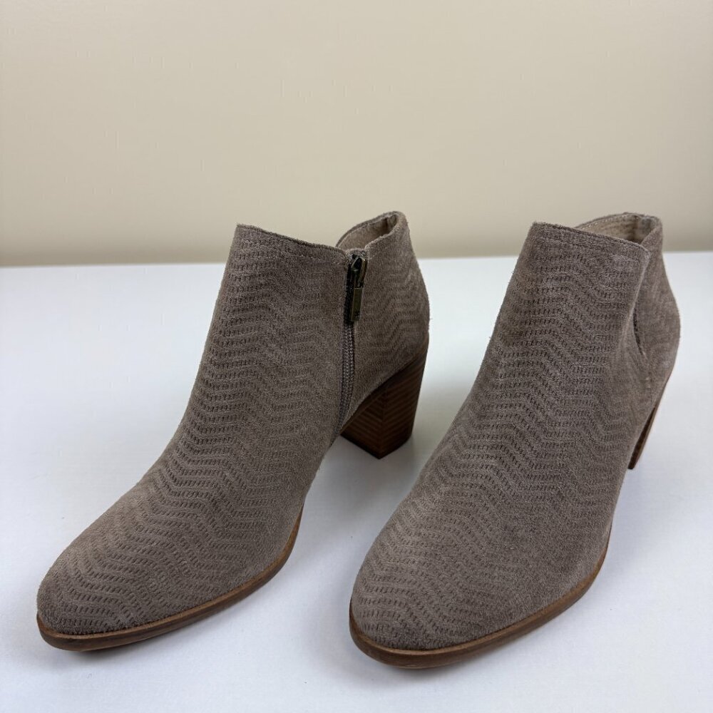 EUC Lucky Brand Paxly Suede Ankle Boots Booties